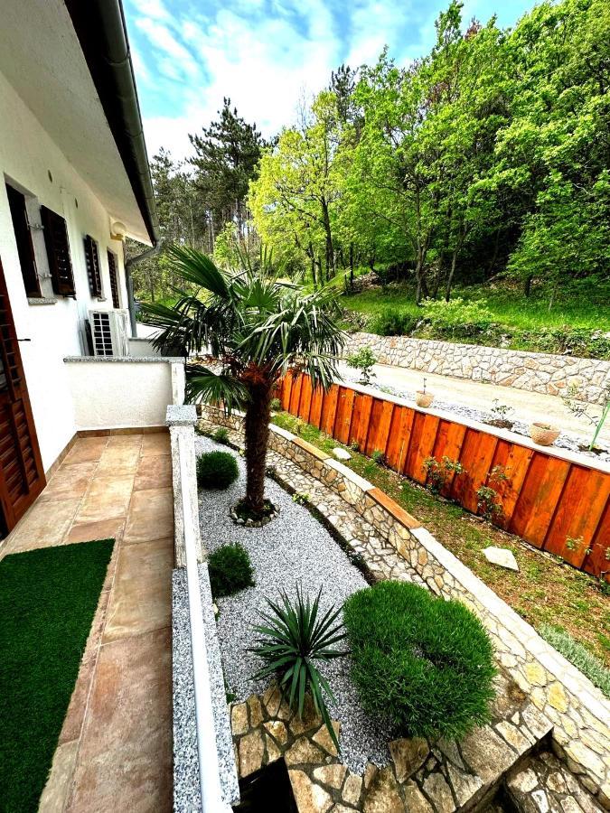 Apartments Plavcic Plomin Exterior foto